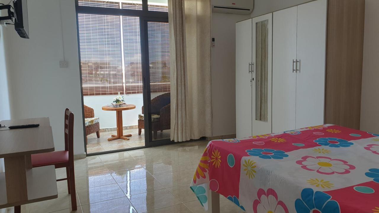 Chez Johnny Appartement Grand Bay Buitenkant foto
